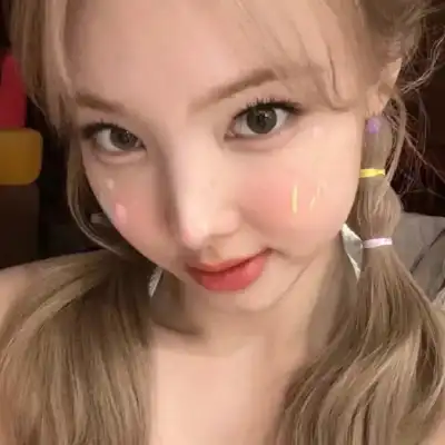 赫连玉彤